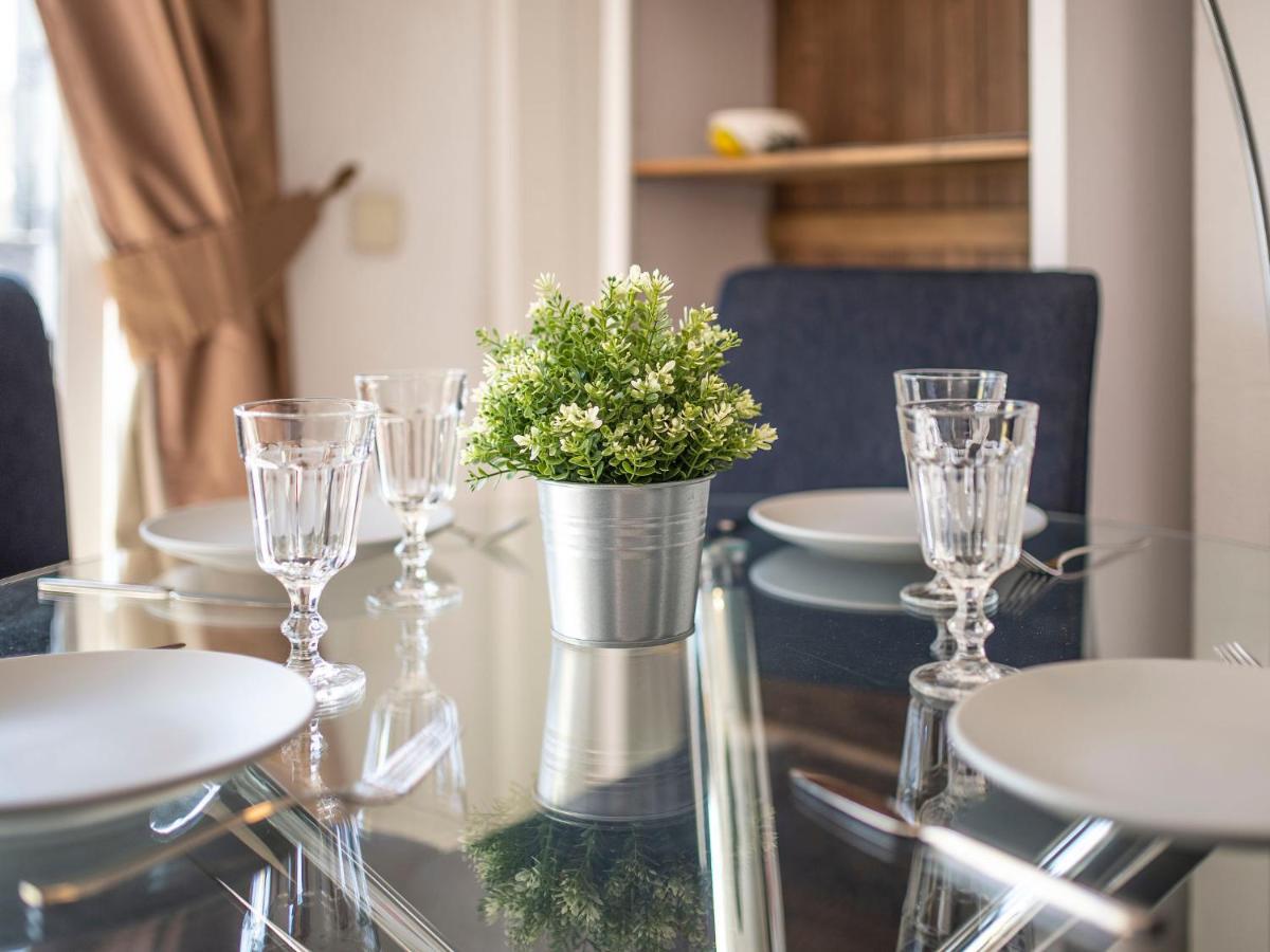 Aurora By Interhome Torremolinos